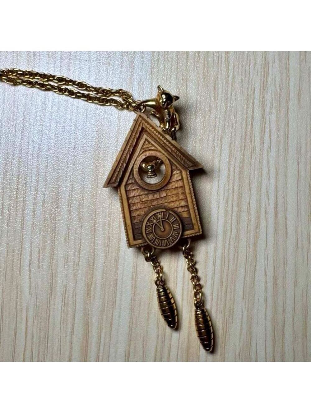 Vintage Bear Cuckoo Clock Pendant Necklace 24” Chain Novelty Gold Tone